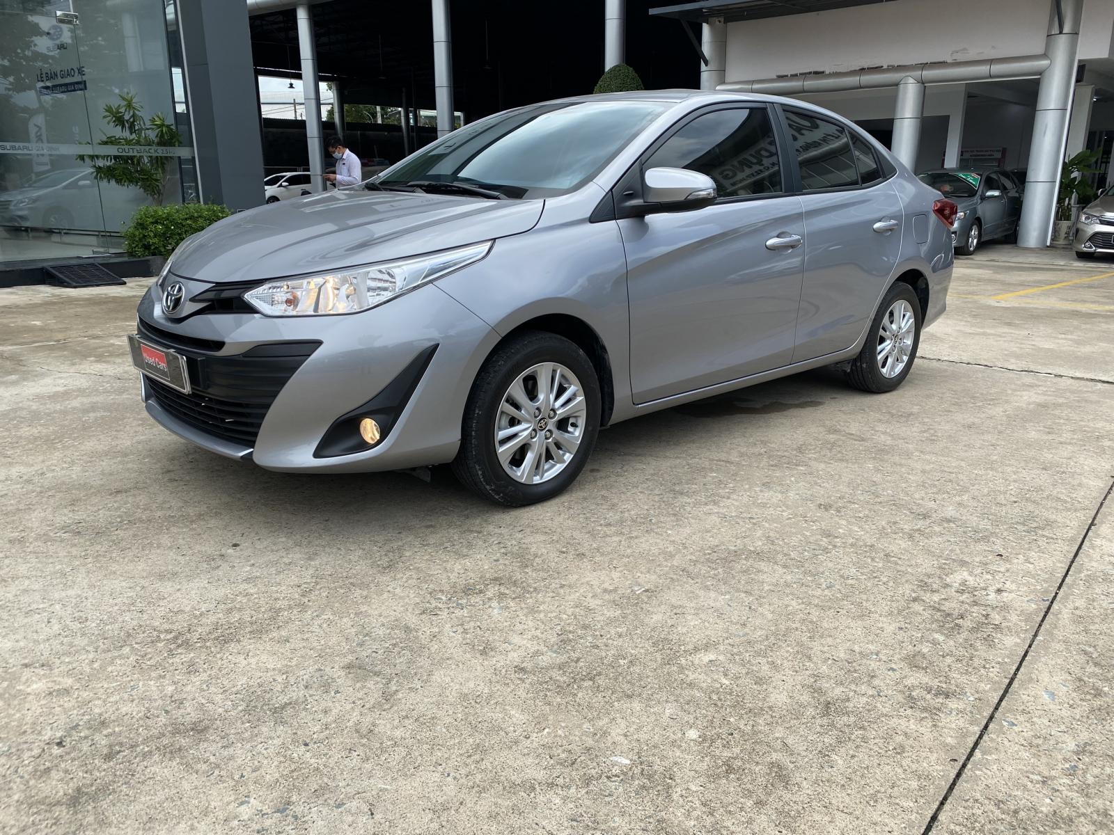 Toyota Vios 1.5E CVT 2018 - Bán Toyota Vios 1.5E CVT 2018, màu bạc giá cạnh tranh