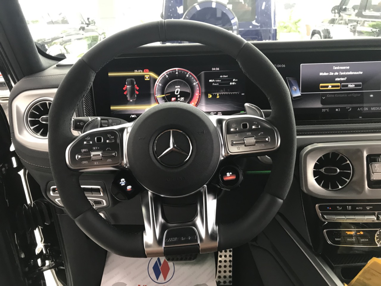 Mercedes-Benz G class 63 2021 - Giao ngay Mercedes- Benz G63 AMG màu xanh bộ đội nhập mới xe sản xuất năm 2021