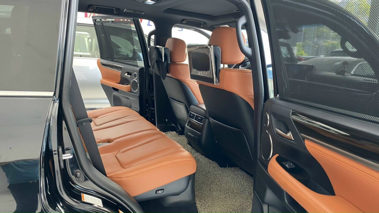 Lexus LX 570 2016 - Xe Lexus LX 570 đời 2016, màu đen, nhập khẩu