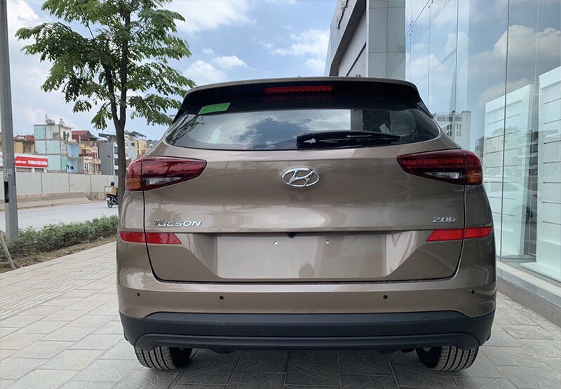 Hyundai Tucson 2021 - Bán xe Hyundai Tucson đời 2021, màu nâu, giá chỉ 859 triệu