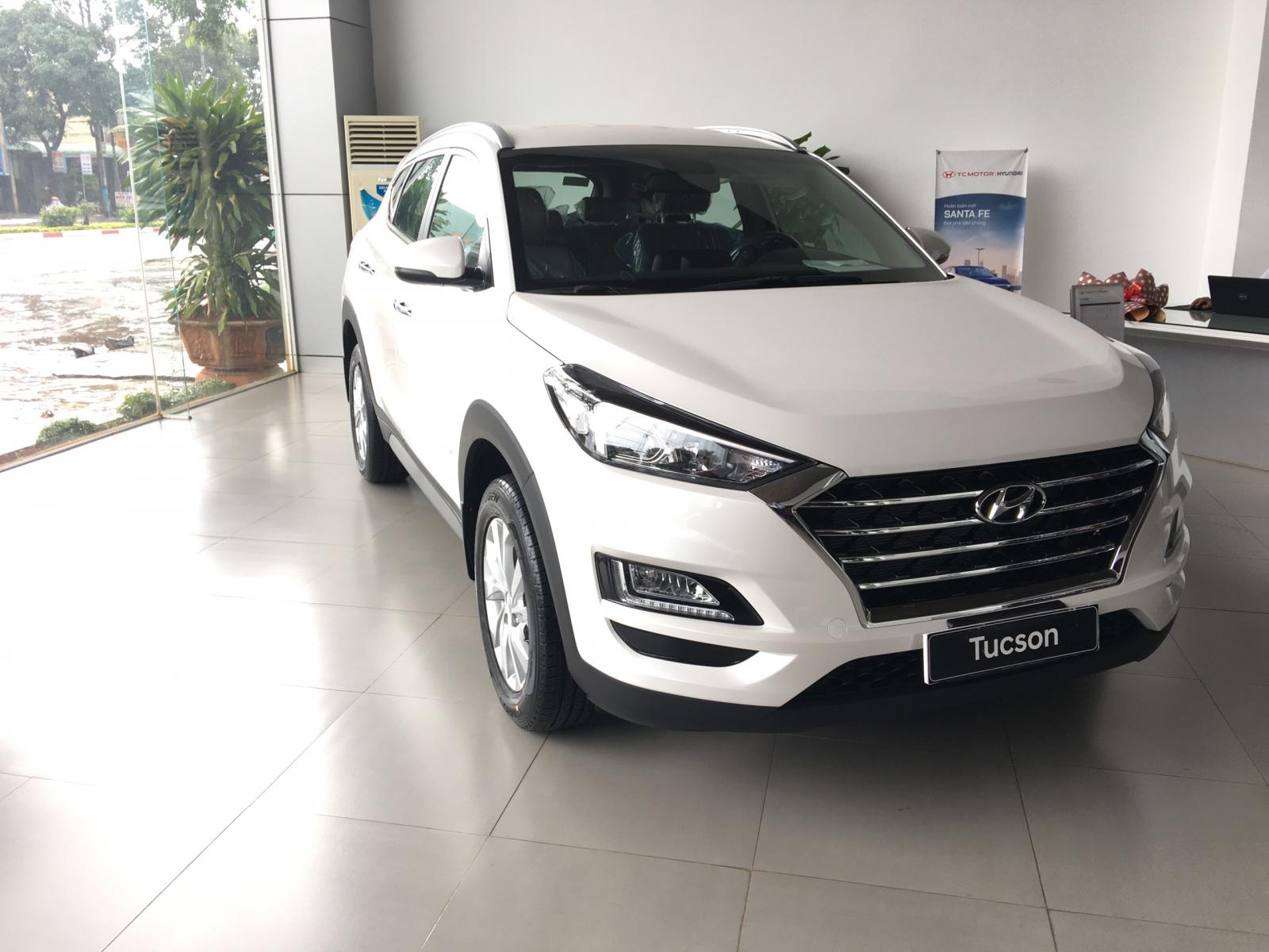 Hyundai Tucson 2021 - Bán xe Hyundai Tucson đời 2021, màu nâu, giá chỉ 859 triệu