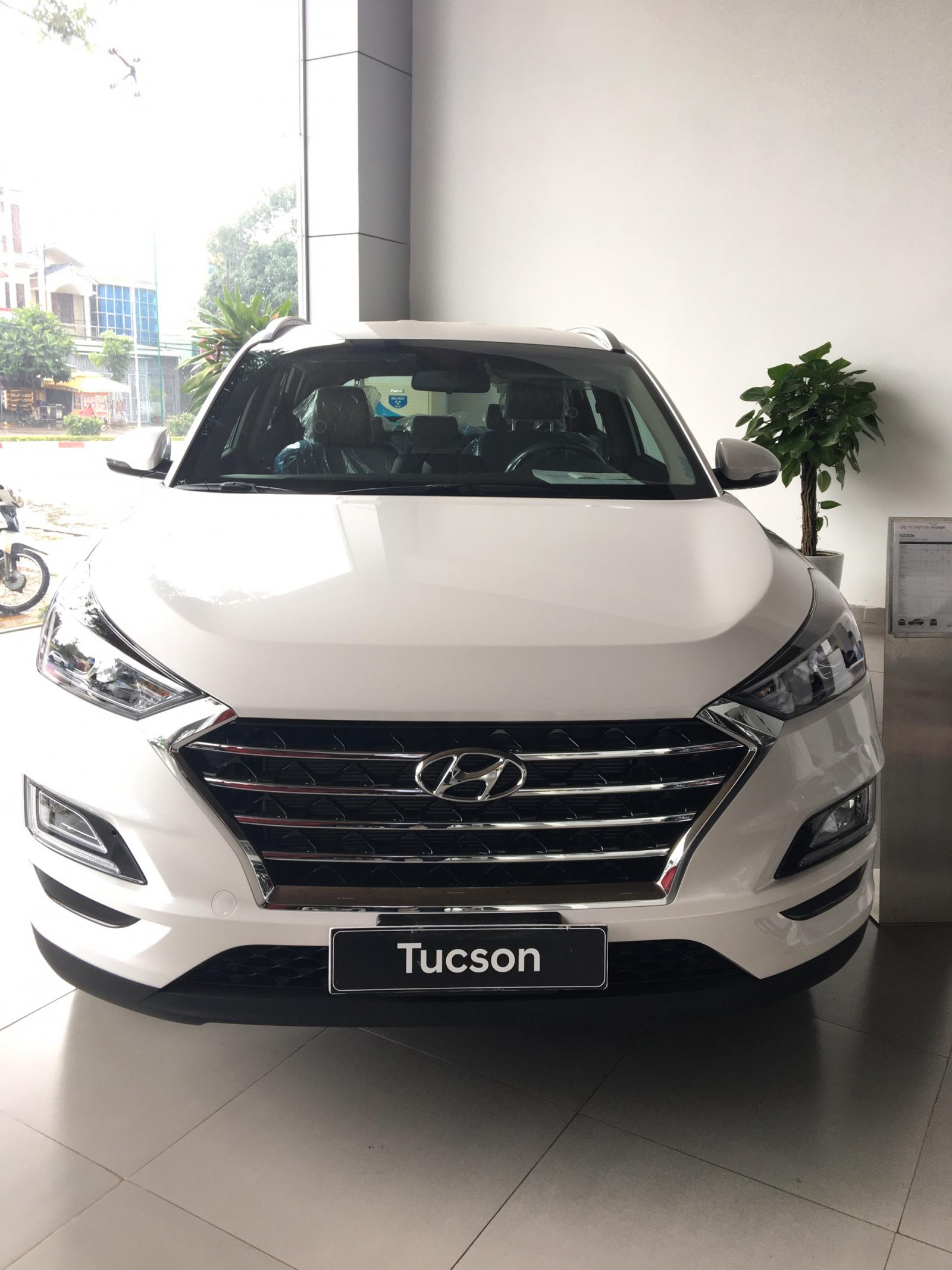 Hyundai Tucson 2021 - Bán xe Hyundai Tucson đời 2021, màu nâu, giá chỉ 859 triệu