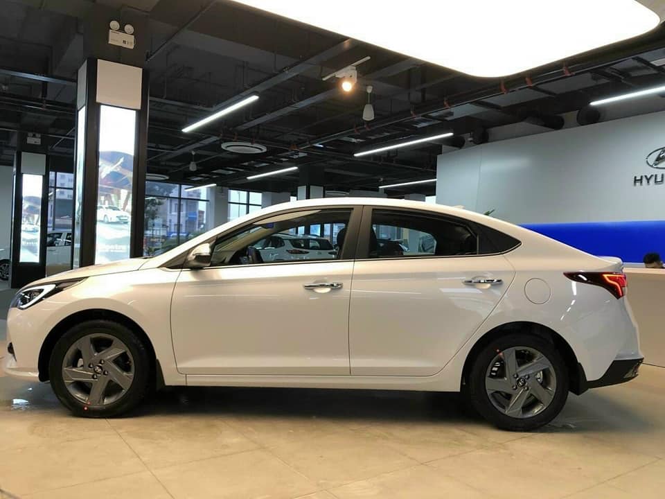 Hyundai Accent    2021 - Bán ô tô Hyundai Accent 2021, màu trắng
