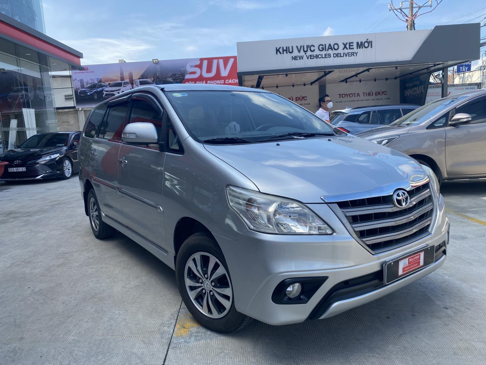 Toyota Innova 2.0 2015 - Innova E 2015 chất xe cứng cáp, cam kết đầy đủ