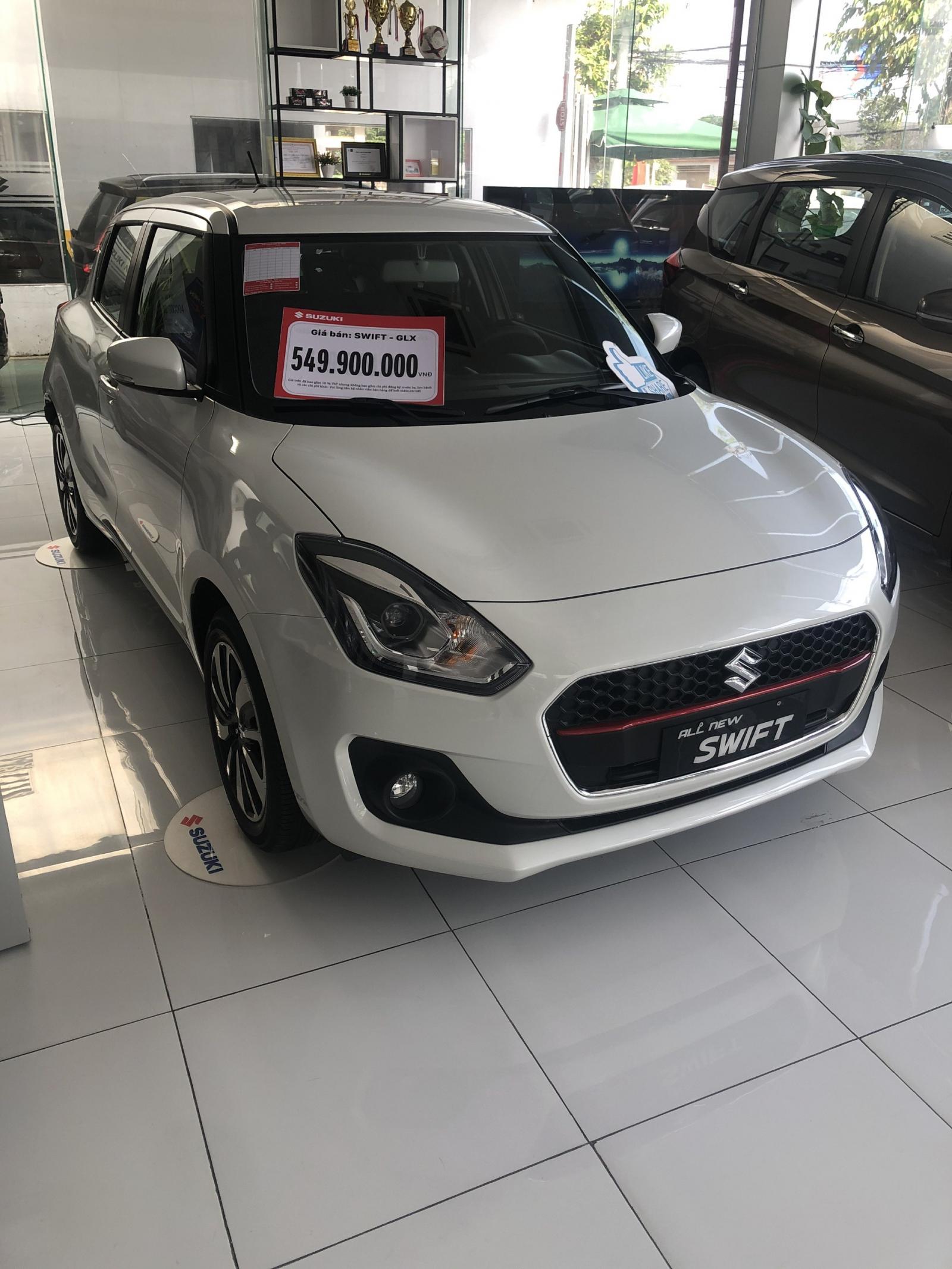 Suzuki Swift GLX 2021 - Bán xe Suzuki Swift GLX đời 2021, màu trắng, xe nhập