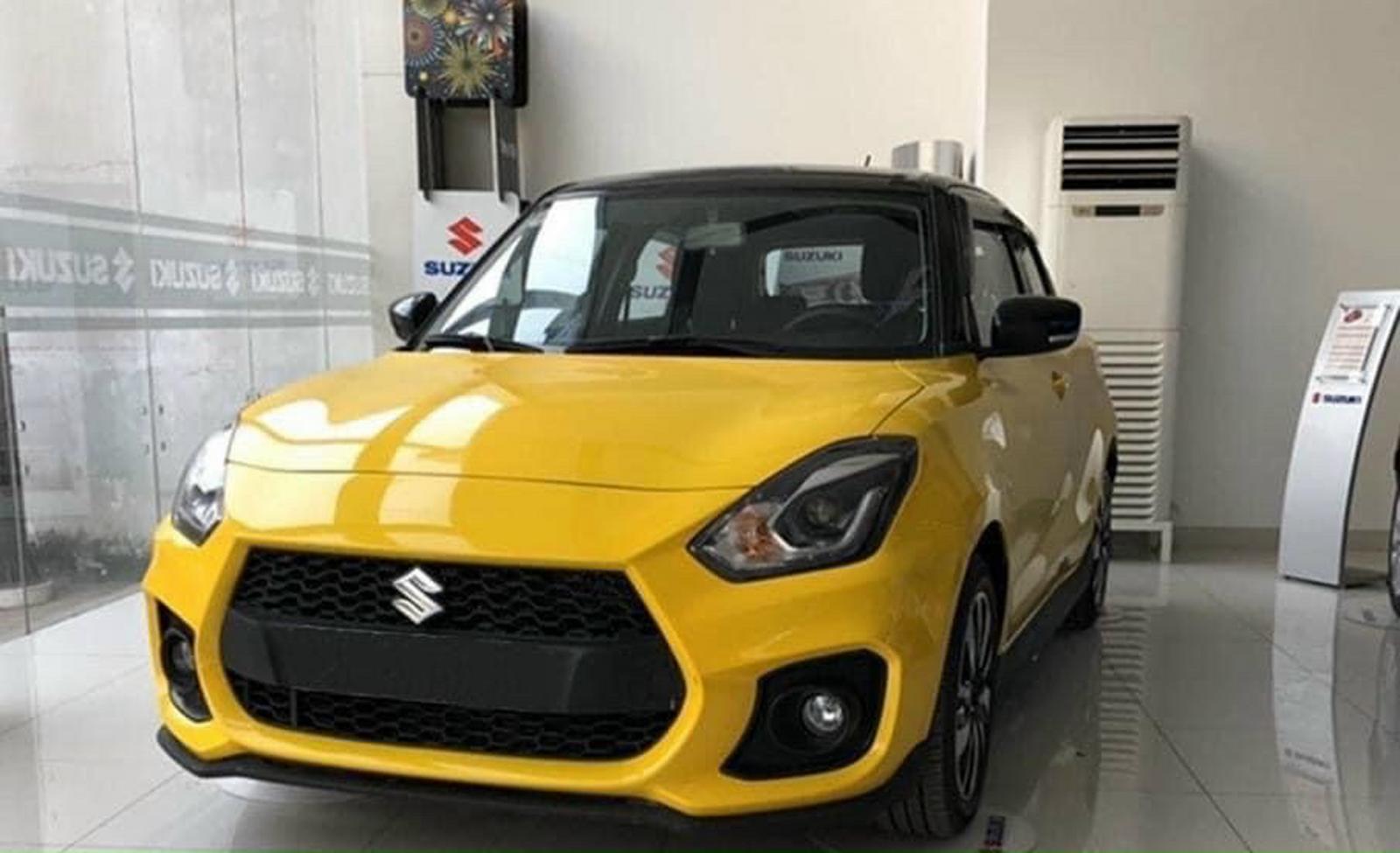 Suzuki Swift GLX 2021 - Bán xe Suzuki Swift GLX đời 2021, màu trắng, xe nhập