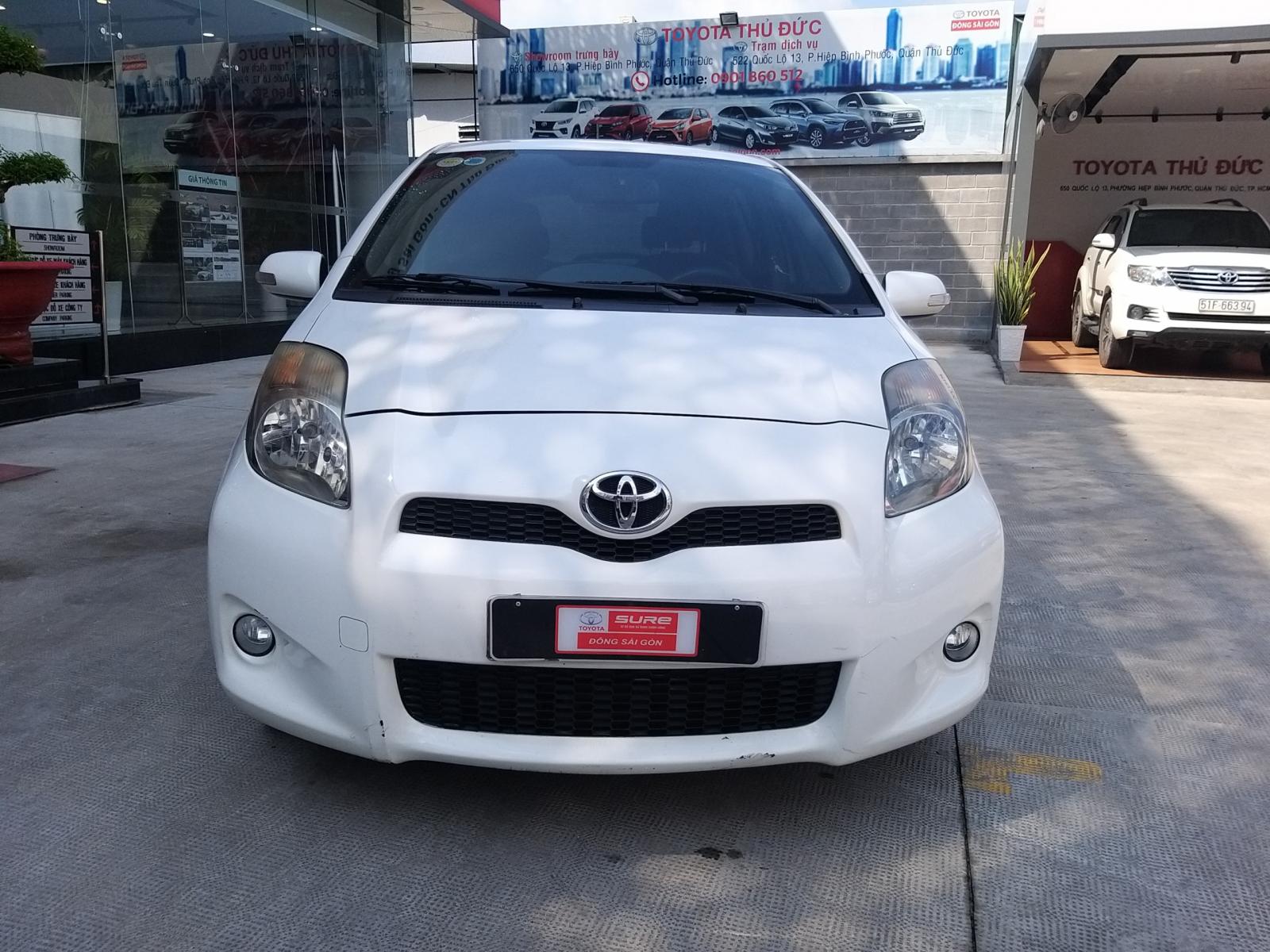 Toyota Yaris 1.5 2012 - Xe Toyota Yaris 1.5 đời 2012, màu trắng, xe nhập, 350 triệu