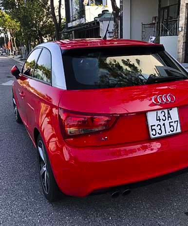 Audi A1      2010 - Bán xe Audi A1 sản xuất năm 2010, màu đỏ, nhập khẩu nguyên chiếc  