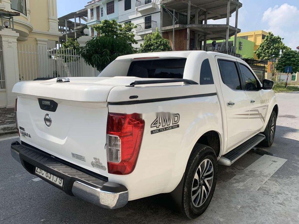 Nissan Navara   2015 - Cần bán lại xe Nissan Navara năm sản xuất 2015, màu trắng, nhập khẩu còn mới