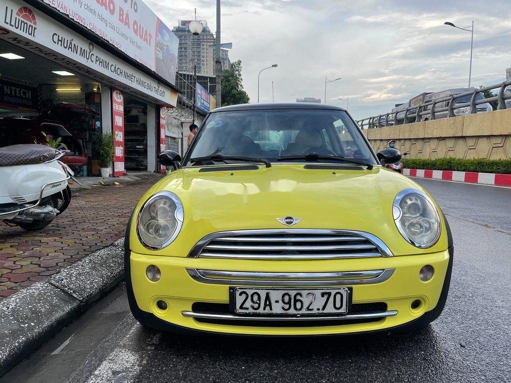 Mini Cooper 2007 - Cần bán gấp Mini Cooper sản xuất năm 2007, màu vàng, nhập khẩu nguyên chiếc