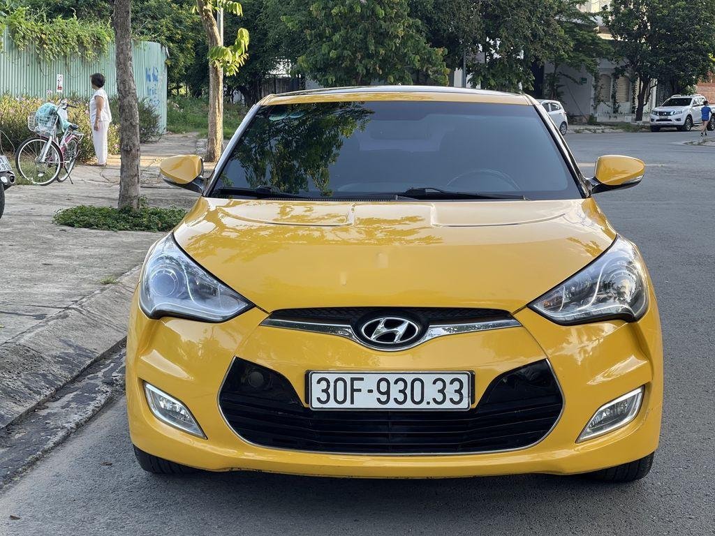 Hyundai Veloster 2011 - Cần bán xe Hyundai Veloster 2011, màu vàng, nhập khẩu nguyên chiếc số tự động