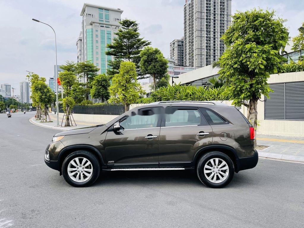 Kia Sorento   2.4 GAT  2014 - Bán Kia Sorento 2.4 GAT năm 2014, màu đen, 615tr