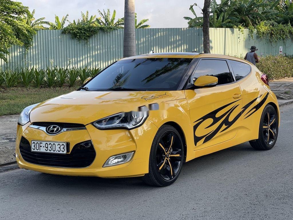 Hyundai Veloster 2011 - Cần bán xe Hyundai Veloster 2011, màu vàng, nhập khẩu nguyên chiếc số tự động