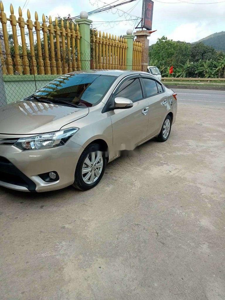 Toyota Vios 2014 - Bán Toyota Vios 2014, màu xám còn mới, giá chỉ 315 triệu