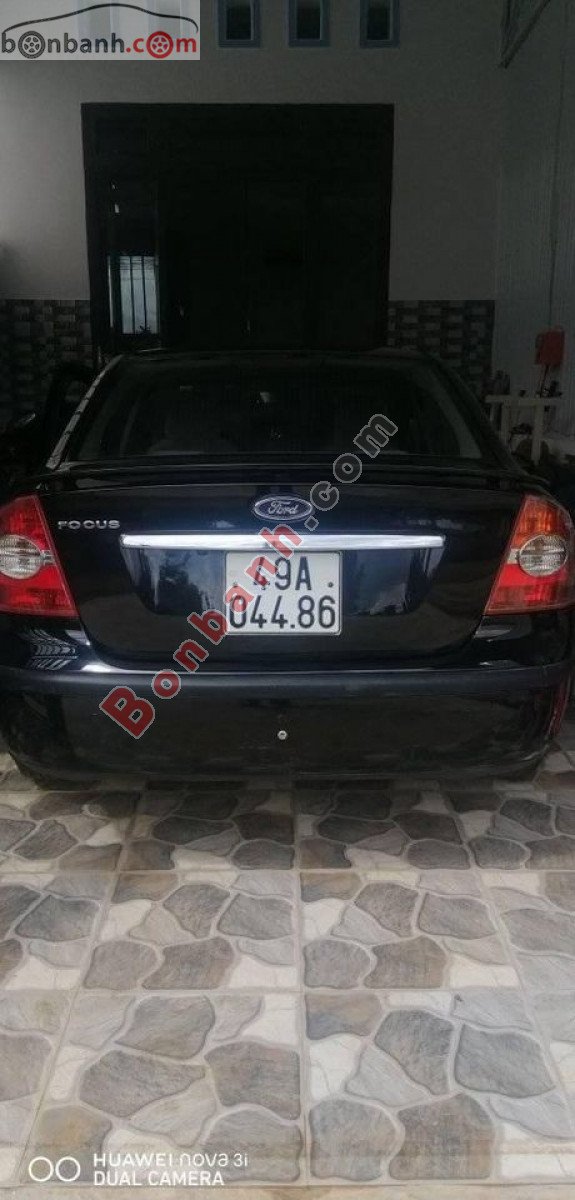 Ford Focus   1.8 AT 2006 - Cần bán Ford Focus 1.8 AT đời 2006, màu đen chính chủ, giá chỉ 198 triệu