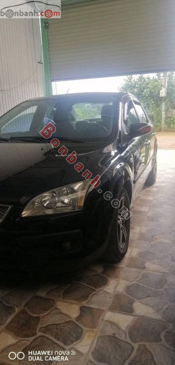 Ford Focus   1.8 AT 2006 - Cần bán Ford Focus 1.8 AT đời 2006, màu đen chính chủ, giá chỉ 198 triệu