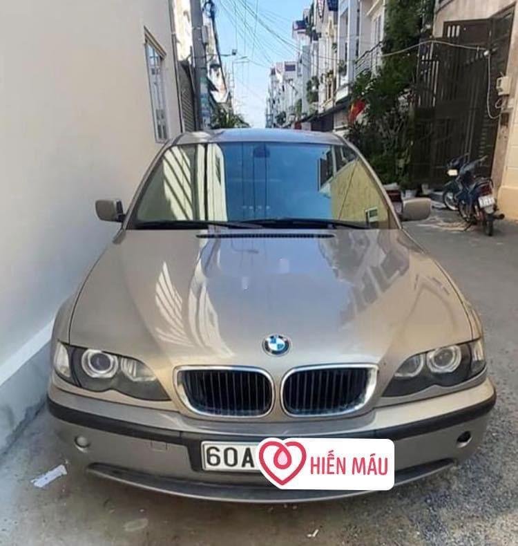 BMW i8 2003 - Bán ô tô BMW i8 2003, màu xám còn mới