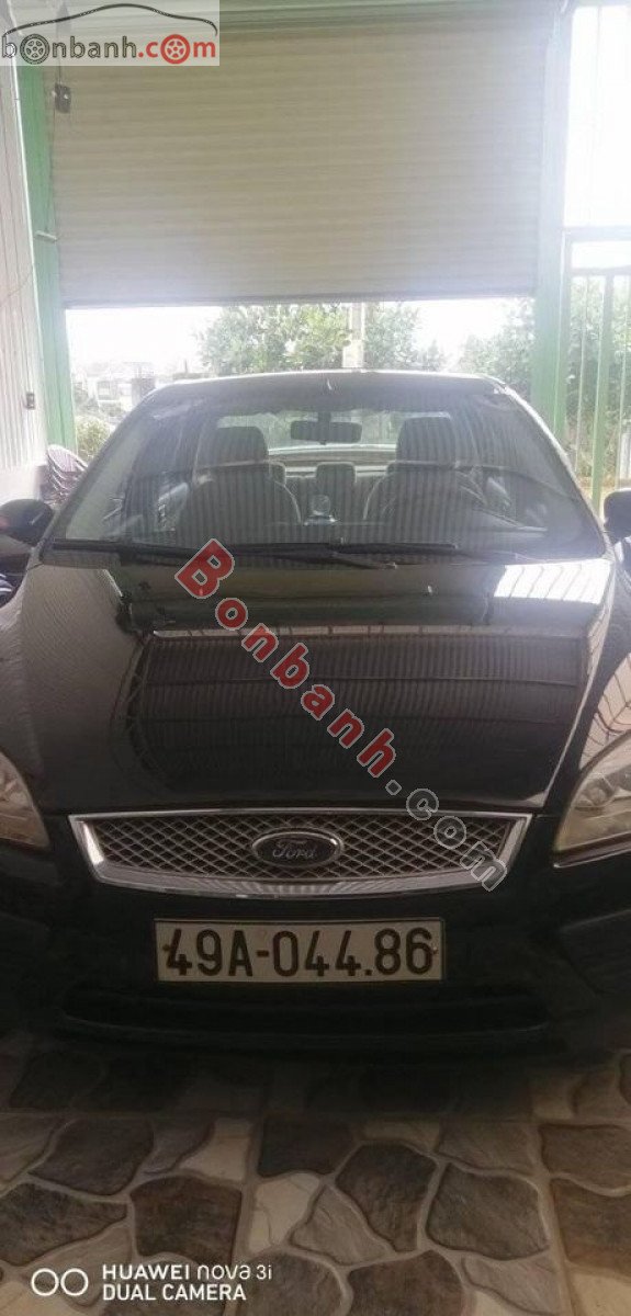 Ford Focus   1.8 AT 2006 - Cần bán Ford Focus 1.8 AT đời 2006, màu đen chính chủ, giá chỉ 198 triệu