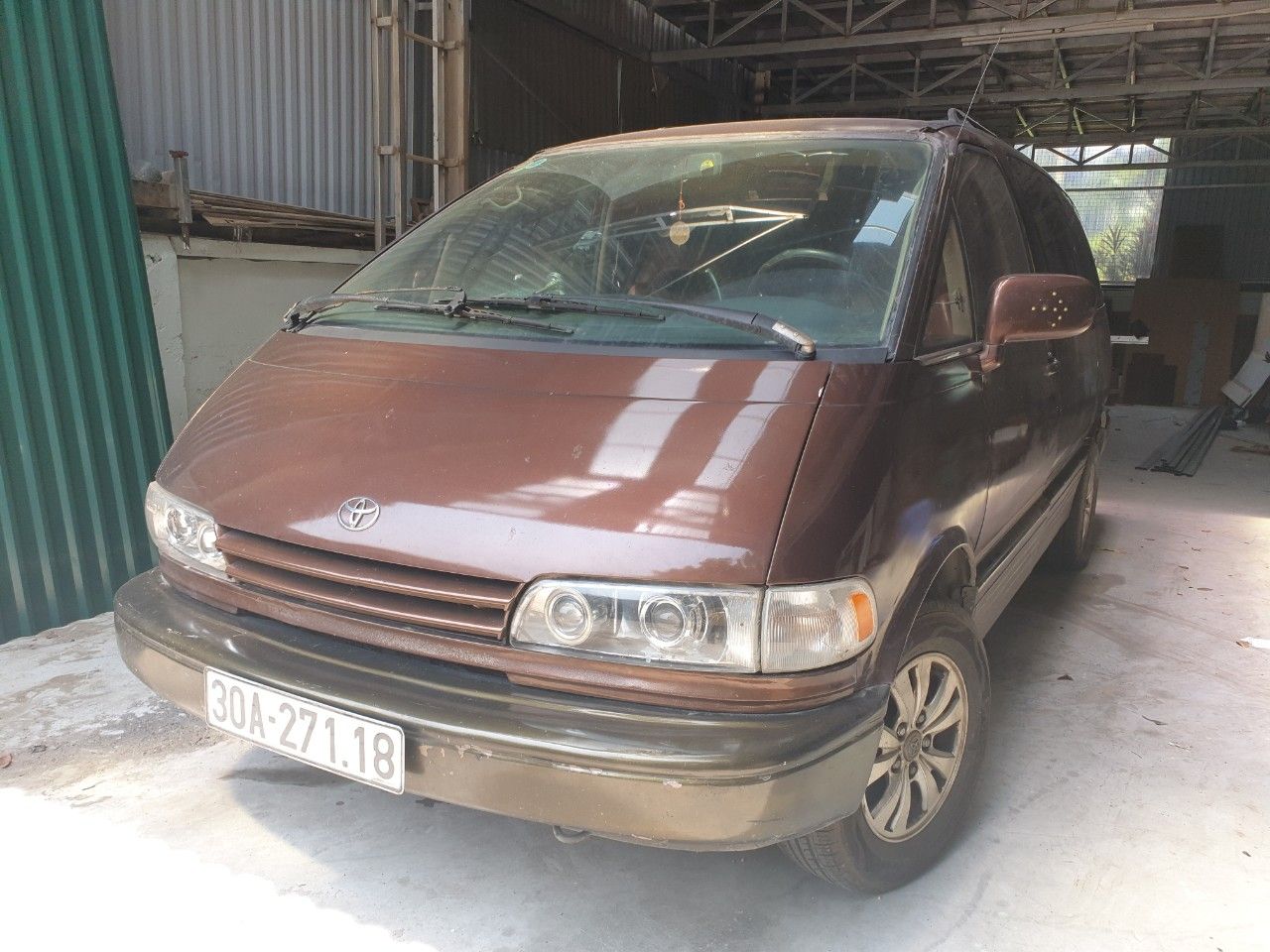 Toyota Previa 2.4AT 1991 - Cần bán gấp Toyota Previa 2.4AT năm 1991, 95 triệu