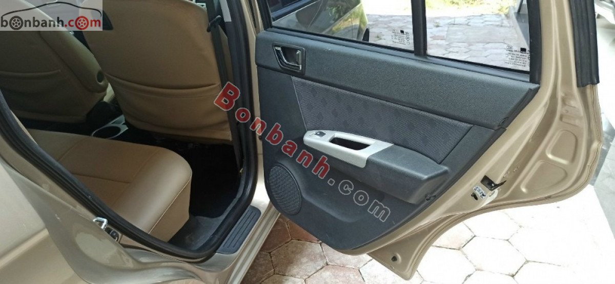 Hyundai Getz 2010 - Bán Hyundai Getz sản xuất năm 2010, màu nâu, xe nhập  