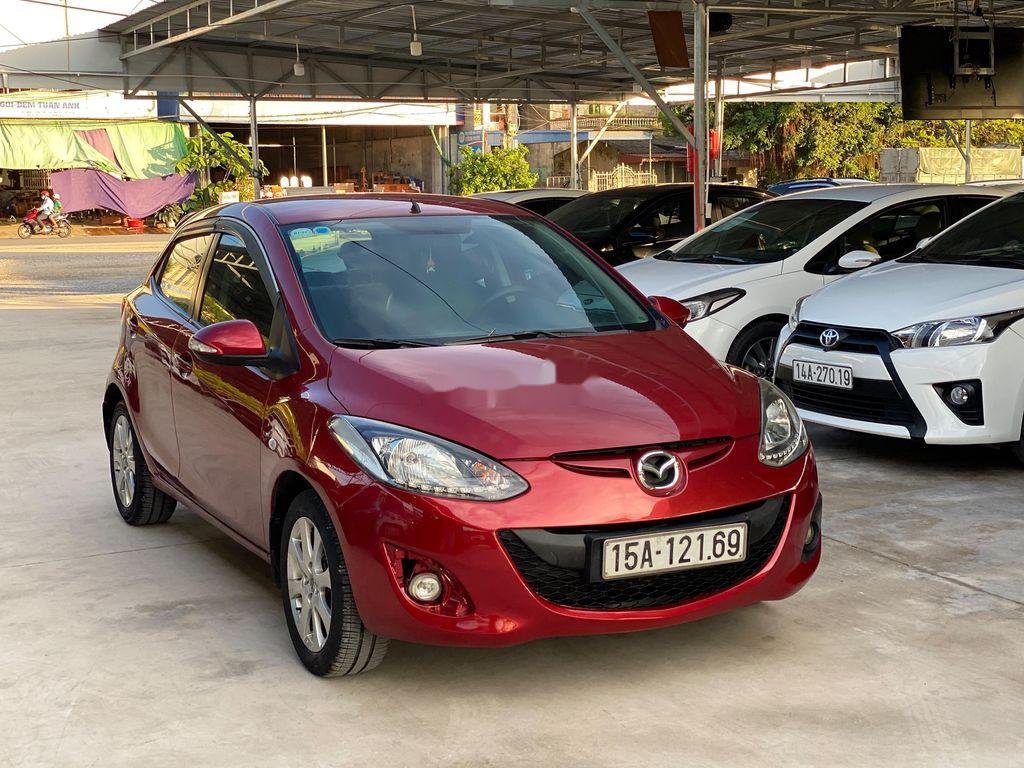 Mazda 2   2014 - Cần bán Mazda 2 sản xuất năm 2014, màu đỏ số tự động, 348 triệu
