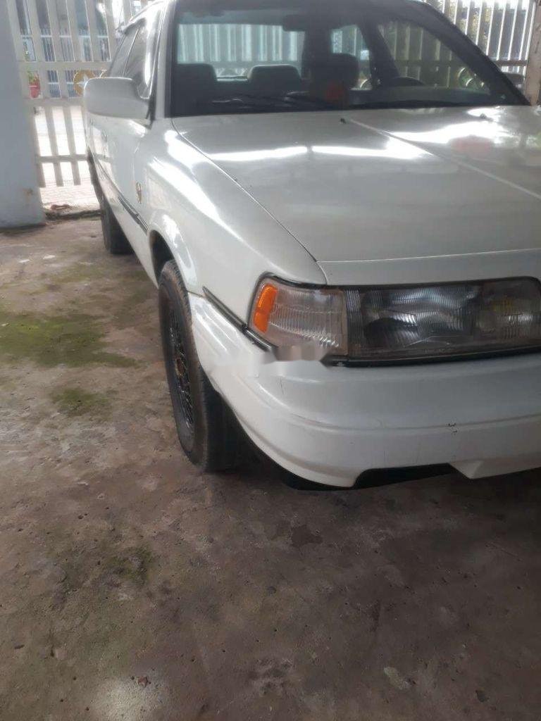 Toyota Camry 1986 - Bán ô tô Toyota Camry đời 1986, màu trắng, xe nhập, giá tốt