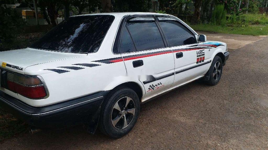 Toyota Corolla 1990 - Bán xe Toyota Corolla đời 1990, màu trắng, nhập khẩu chính chủ