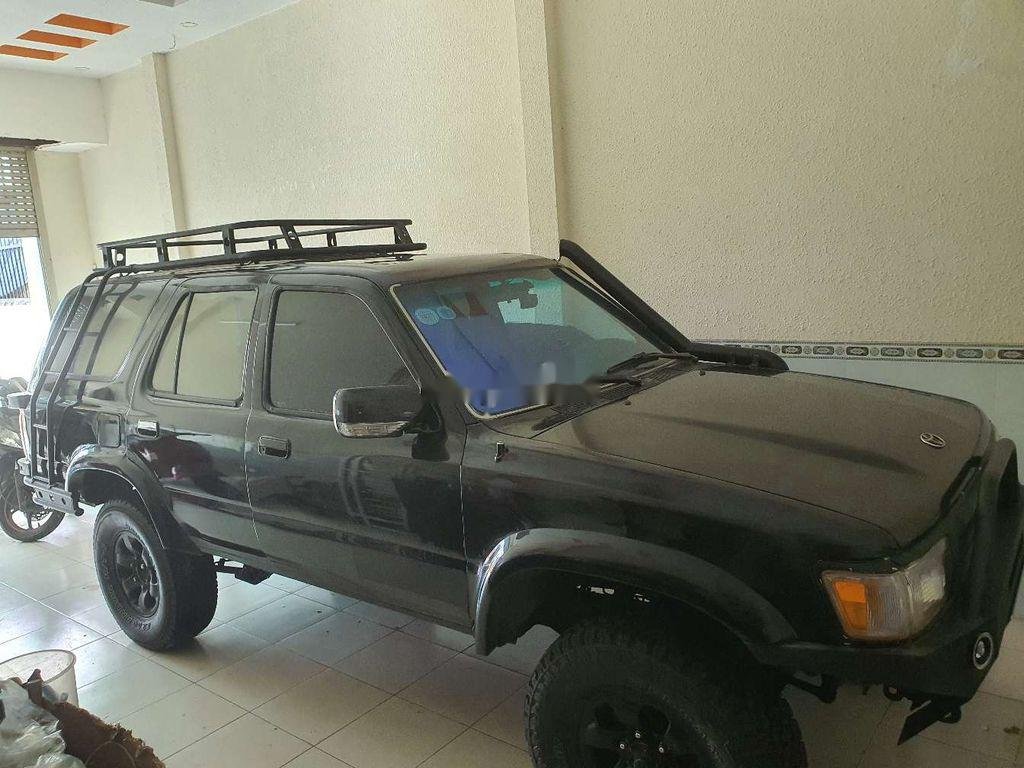 Toyota 4 Runner 1995 - Bán xe Toyota 4 Runner năm sản xuất 1995, màu đen, xe nhập