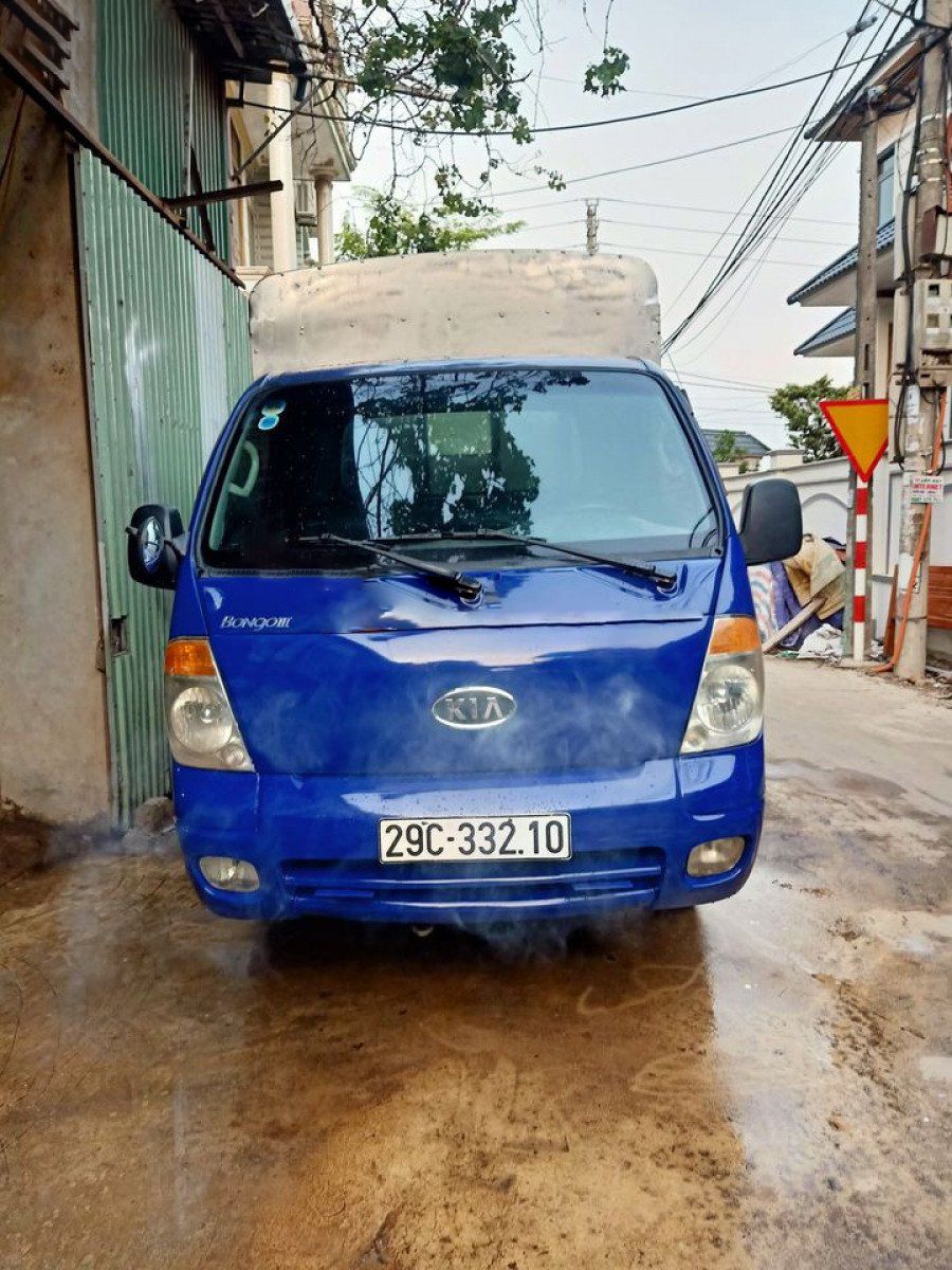 Kia Bongo 2005 - Cần bán xe Kia Bongo sản xuất 2005, màu xanh lam, nhập khẩu nguyên chiếc, 142tr