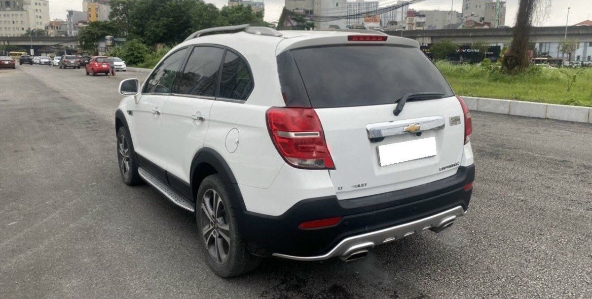 Chevrolet Captiva   2.4  2016 - Bán Chevrolet Captiva 2.4 năm sản xuất 2016, màu trắng 