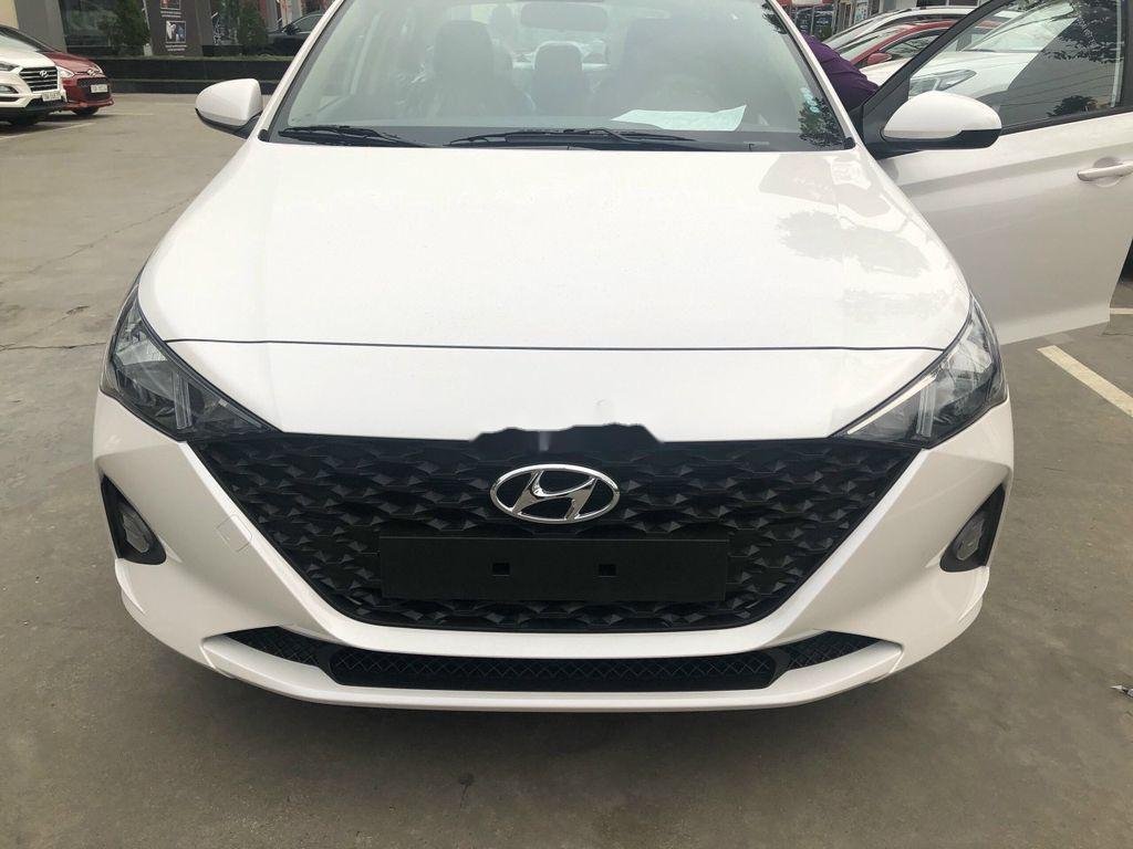 Hyundai Accent   2021 - Bán xe Hyundai Accent đời 2021, màu trắng, xe nhập