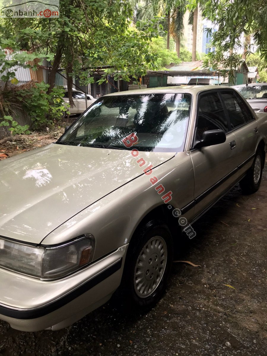 Toyota Cressida 1993 - Cần bán gấp Toyota Cressida năm 1993, màu bạc