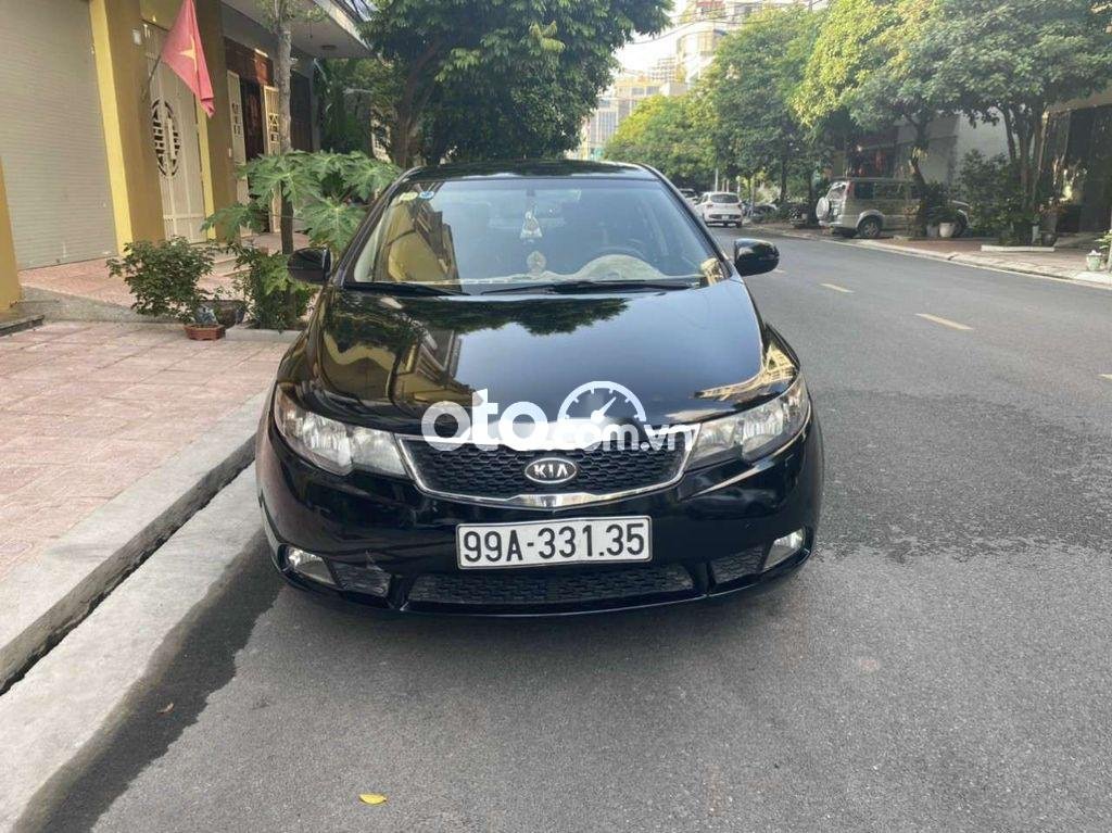 Kia Forte 2011 - Cần bán Kia Forte đời 2011, màu đen, giá tốt