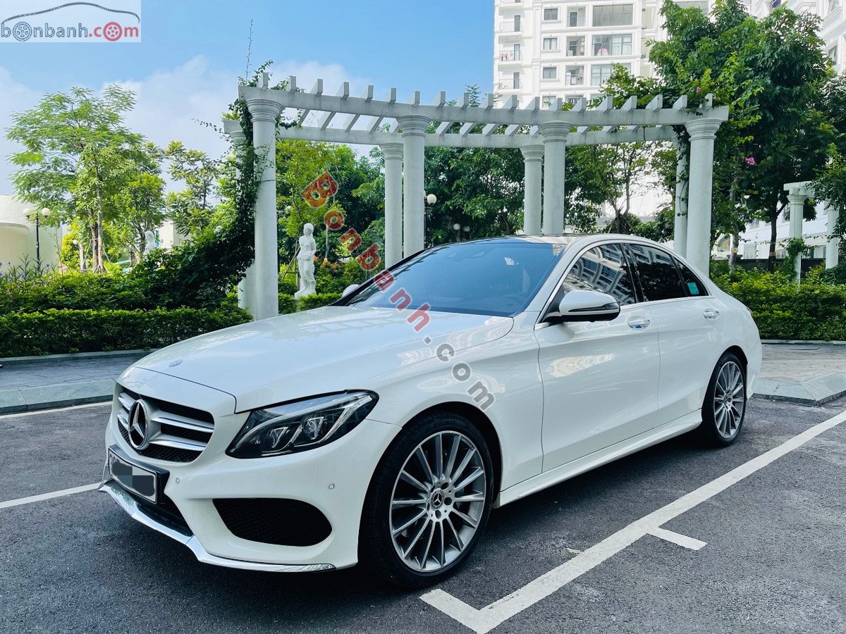 Mercedes-Benz C300   2018 - Bán Mercedes C300 sản xuất 2018, màu trắng còn mới