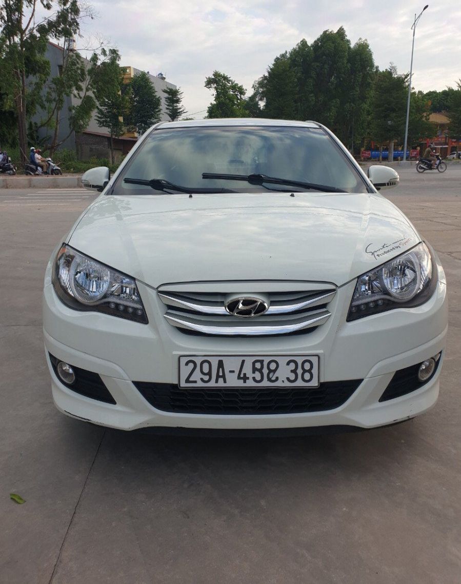 Hyundai Avante   1.6 AT  2011 - Cần bán Hyundai Avante 1.6 AT 2011, màu trắng số tự động