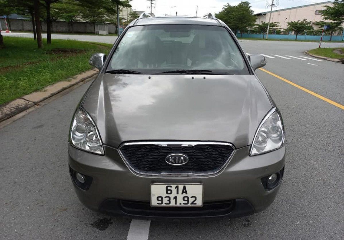 Kia Carens   SXAT  2013 - Cần bán xe Kia Carens SXAT 2013, màu xám đã đi 97.000 km