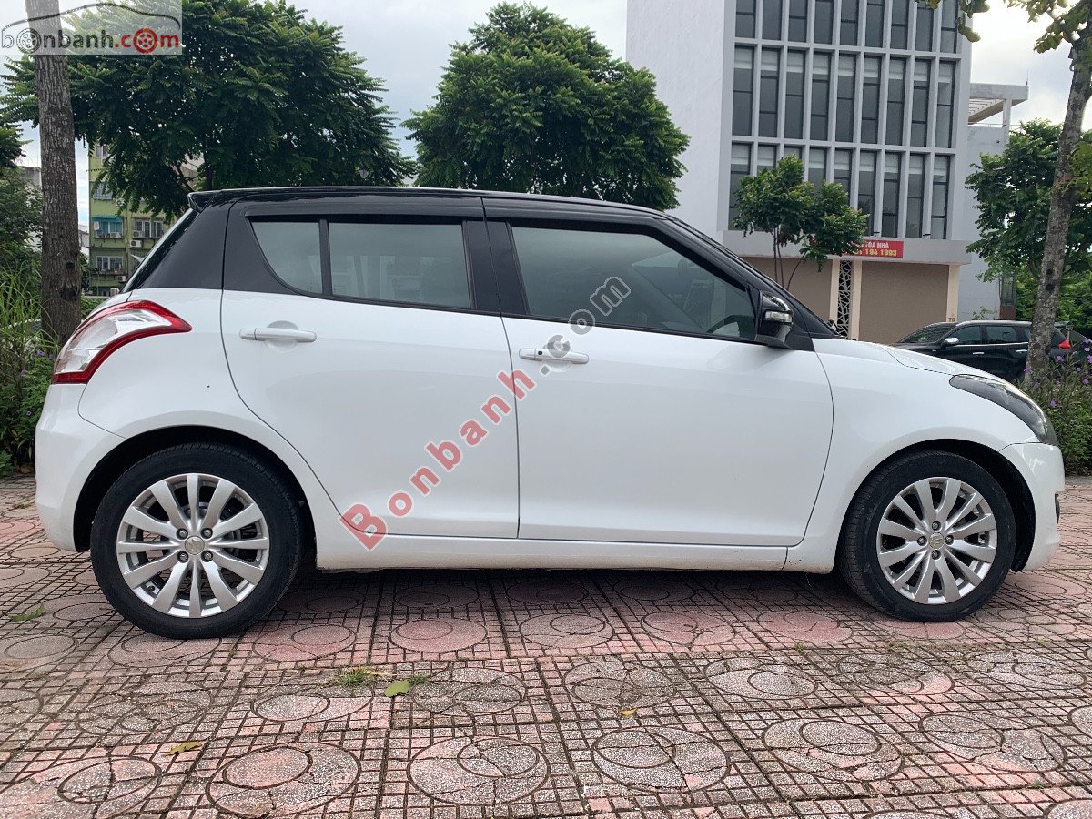 Suzuki Swift   1.4 AT  2015 - Cần bán xe Suzuki Swift 1.4 AT đời 2015, màu trắng