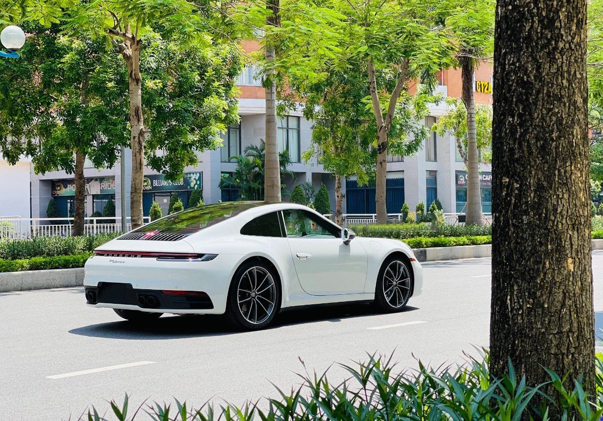 Porsche Carrera 2021 - Bán xe Porsche Carrera năm sản xuất 2021, màu trắng, nhập khẩu nguyên chiếc