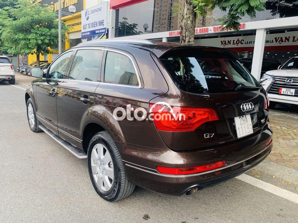 Audi Q7 2010 - Cần bán lại xe Audi Q7 sản xuất năm 2010, màu nâu, nhập khẩu  