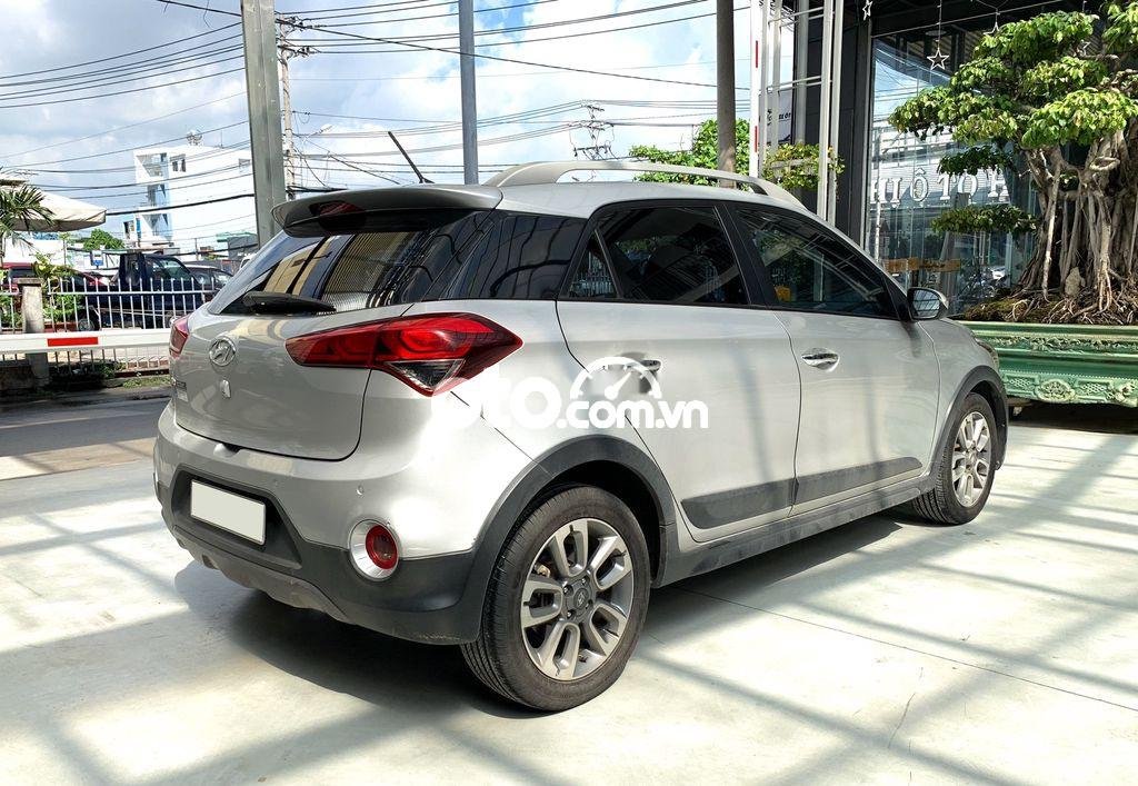 Hyundai i20 Active 2015 - Cần bán Hyundai i20 Active 2015, nhập khẩu còn mới