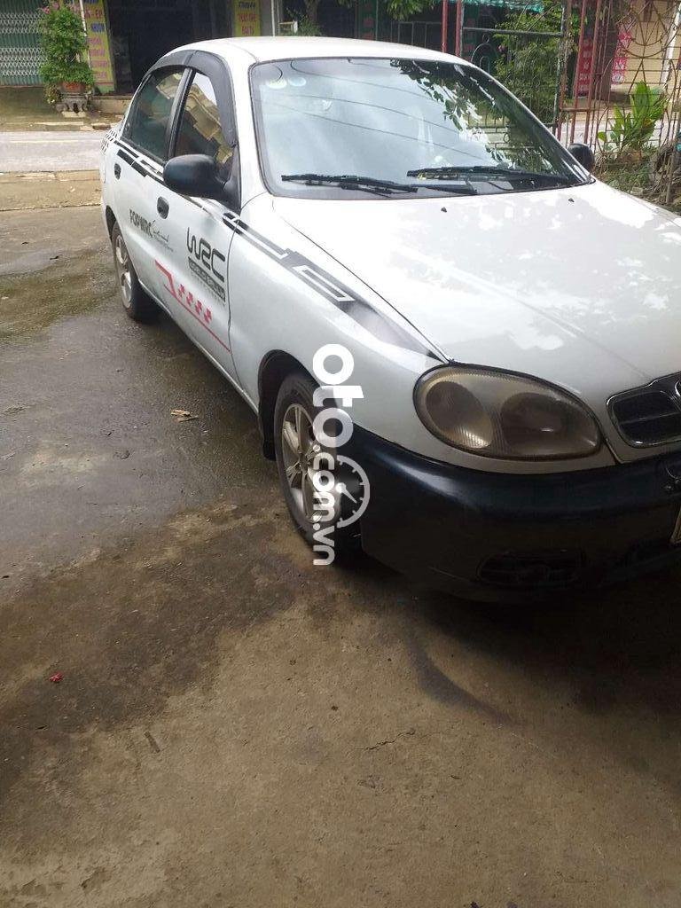 Daewoo Lanos 2003 - Cần bán Daewoo Lanos đời 2003, màu trắng