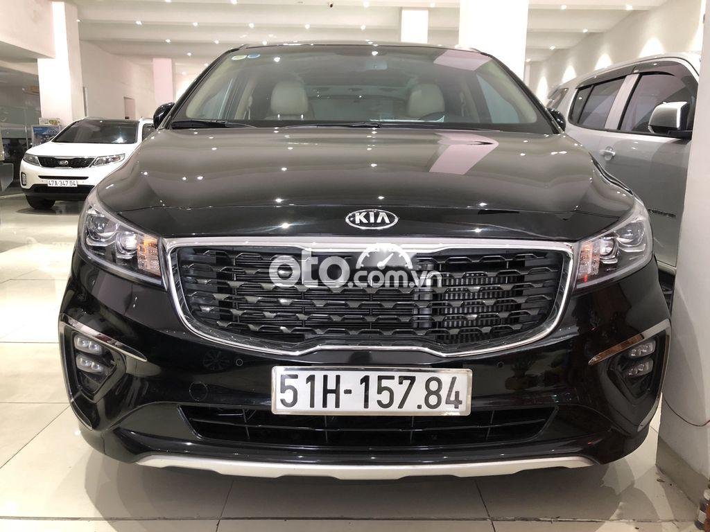 Kia Sedona 2019 - Cần bán gấp Kia Sedona năm 2019 chính chủ, 995tr