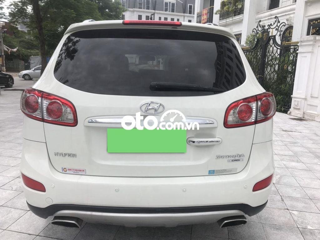 Hyundai Santa Fe 2011 - Bán Hyundai Santa Fe đời 2011, màu trắng, nhập khẩu nguyên chiếc  