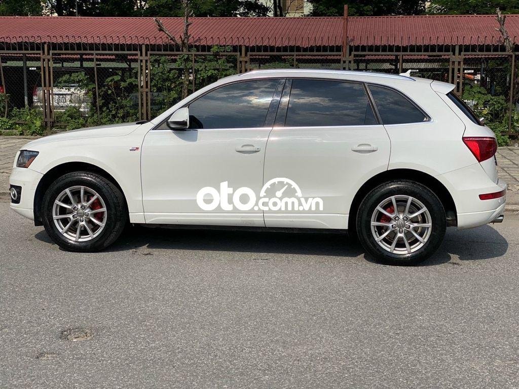 Audi Q5 2011 - Cần bán Audi Q5 sản xuất năm 2011, nhập khẩu nguyên chiếc còn mới