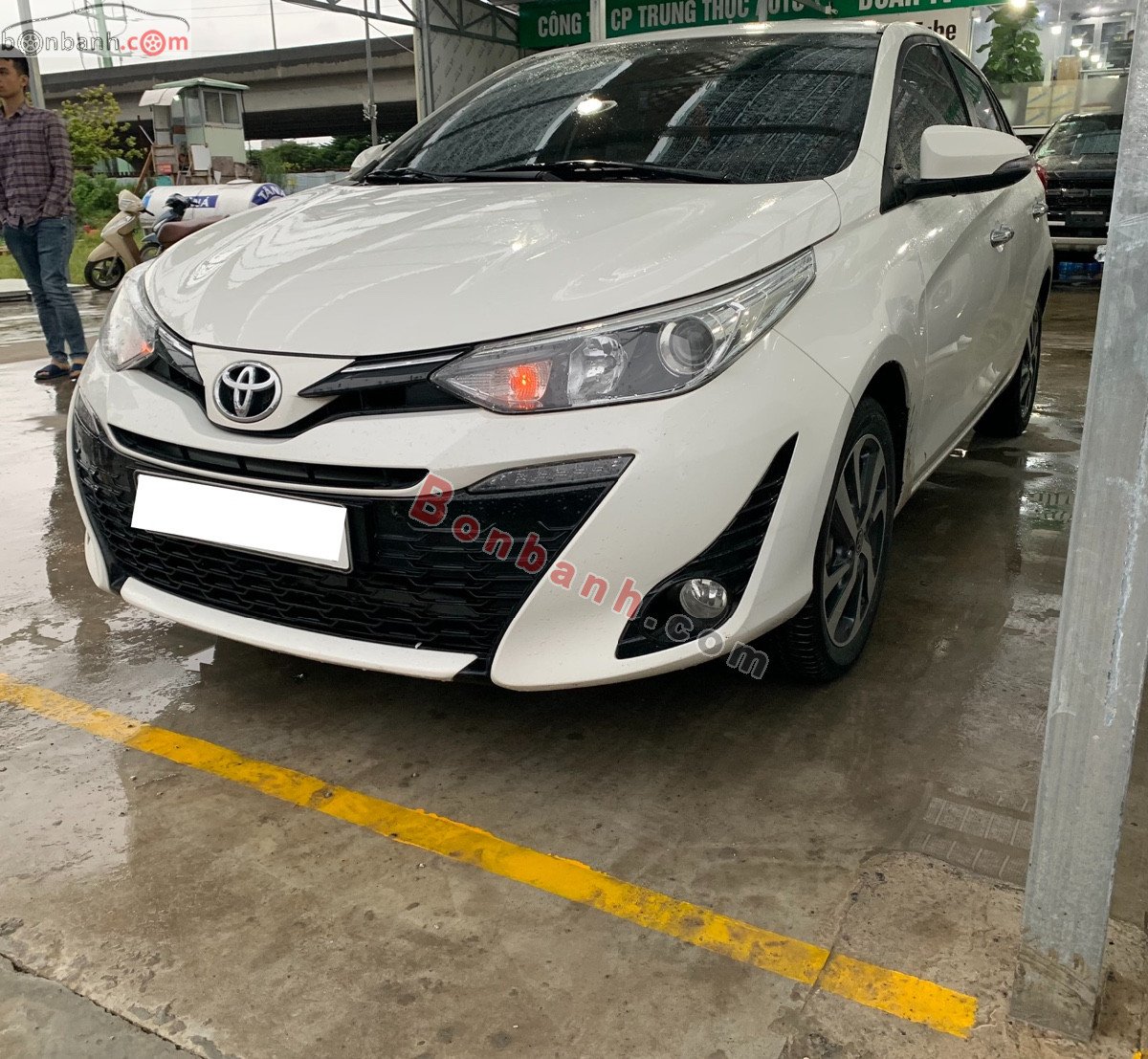 Toyota Yaris   1.5G 2019 - Cần bán gấp Toyota Yaris 1.5G đời 2019, màu trắng, nhập khẩu, giá tốt