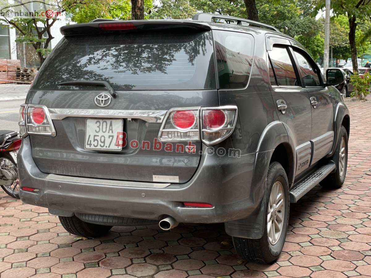 Toyota Fortuner   2.7 AT 2014 - Bán ô tô Toyota Fortuner 2.7 AT sản xuất 2014, màu xám, giá tốt