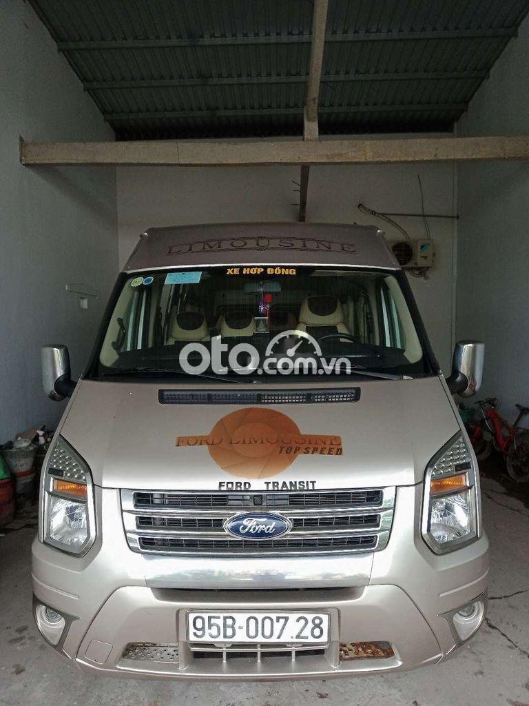 Ford Transit 2014 - Cần bán lại xe Ford Transit sản xuất 2014, màu bạc, xe nhập chính chủ, 272 triệu