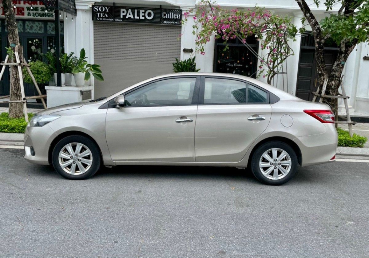 Toyota Vios   G  2016 - Cần bán lại xe Toyota Vios G năm sản xuất 2016, màu xám  