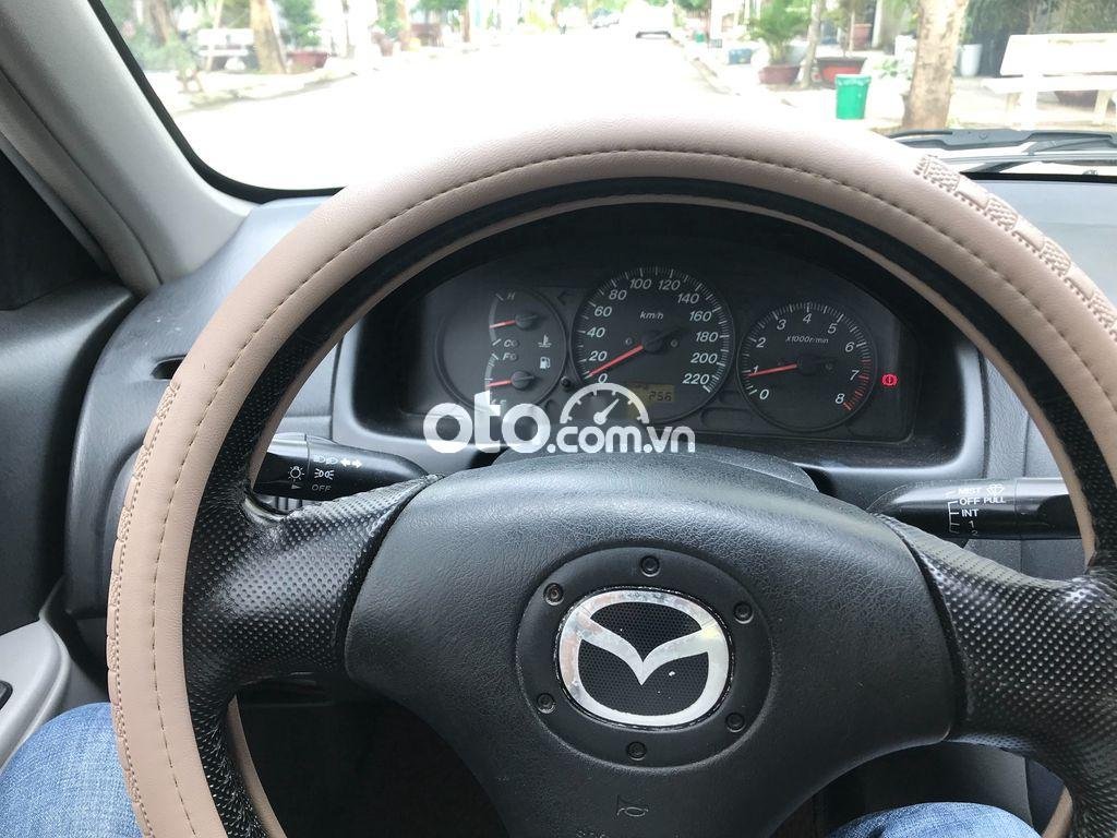 Mazda 323 2004 - Bán Mazda 323 năm 2004, màu trắng, nhập khẩu 
