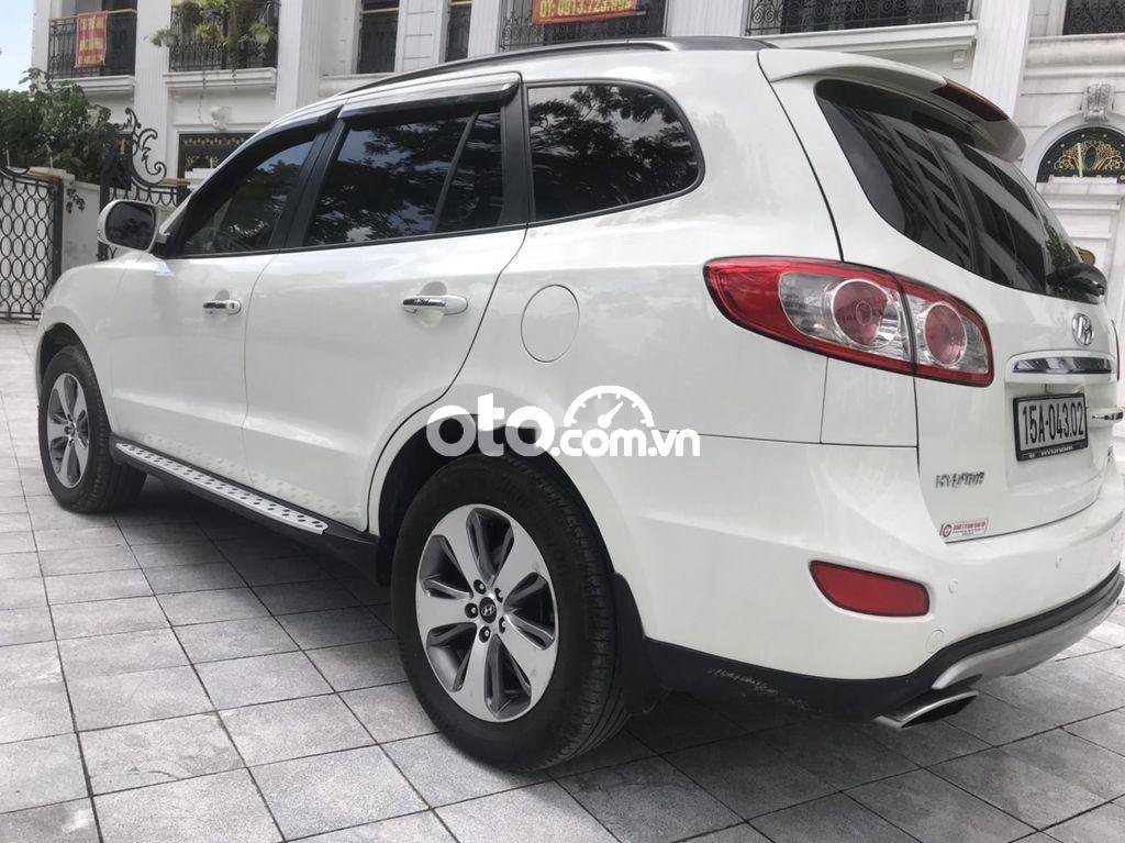 Hyundai Santa Fe 2011 - Bán Hyundai Santa Fe đời 2011, màu trắng, nhập khẩu nguyên chiếc  